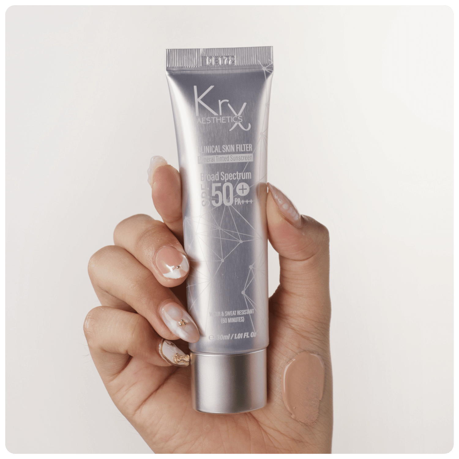 Clinical Skin Filler Tinted Sunscreen (Medium-Dark) - Cosmétique professionnelle KRX Aesthetics Suisse